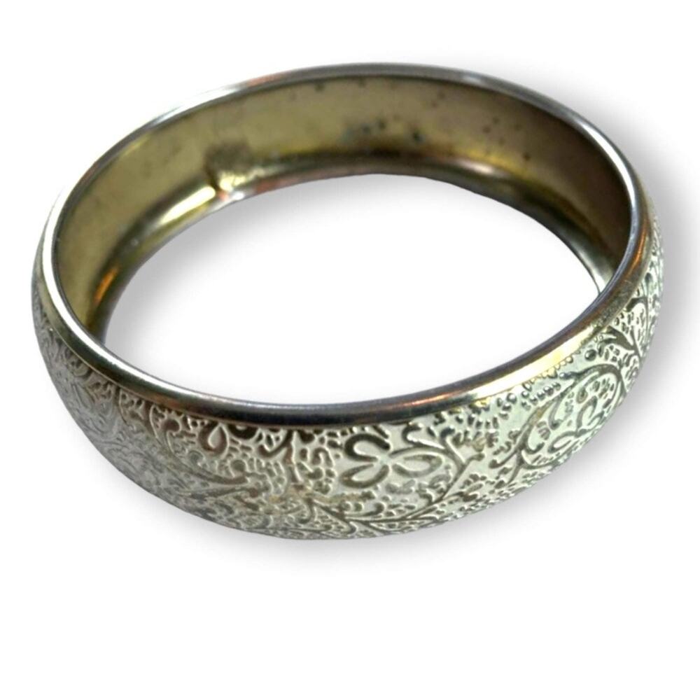 Whitewashed silver tone bangle bracelet